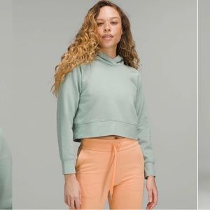 Lululemon cropped hoodie